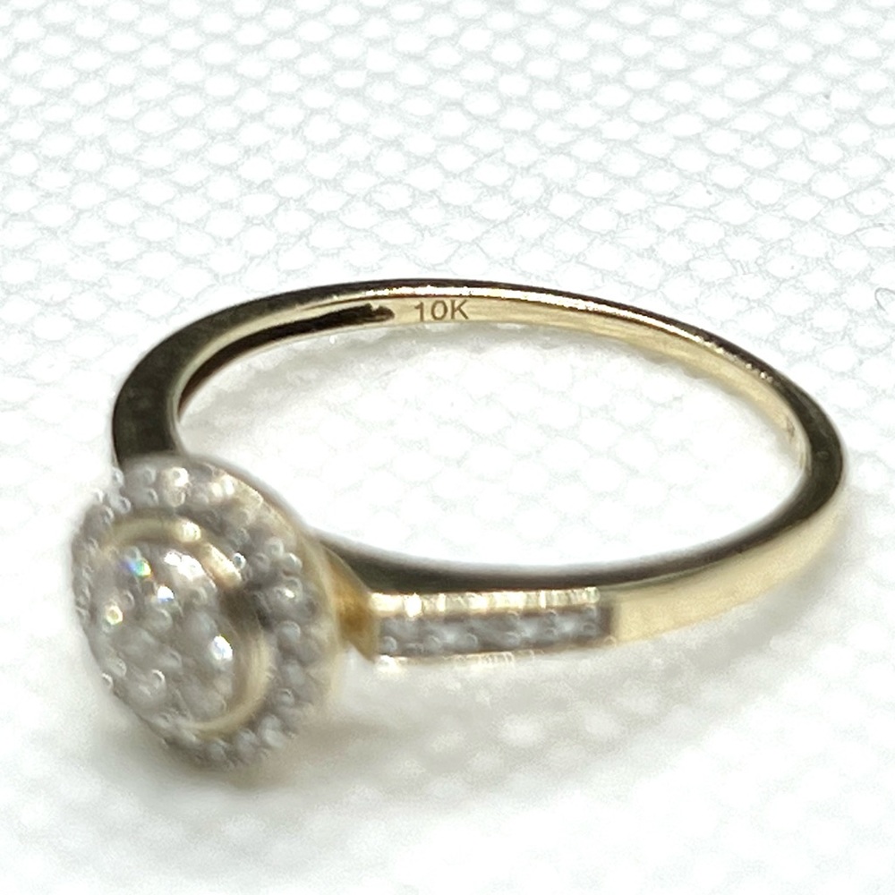 EUC 💎 FLOWER CLUSTER RING - Picture 7 of 12